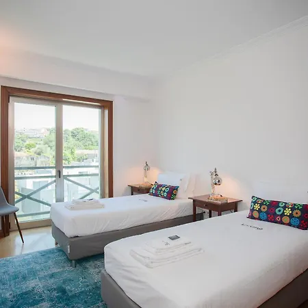 Liiiving In - Douro Riverside 아파트 *